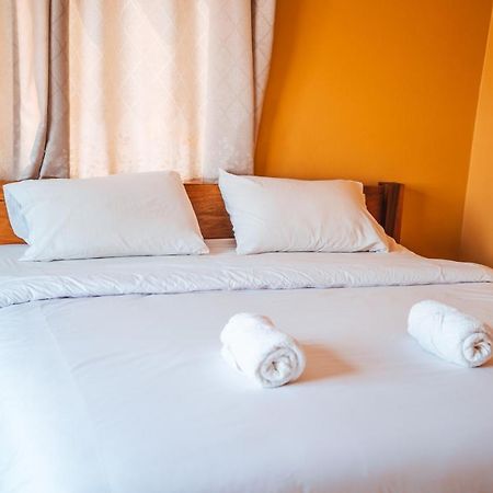 Vang Vieng Sunset Guesthouse & Restaurant Dış mekan fotoğraf