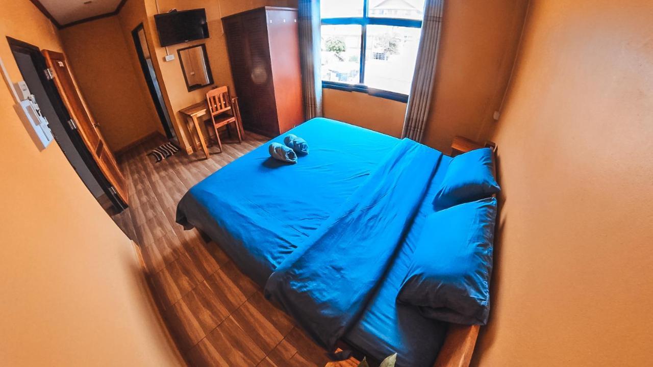 Vang Vieng Sunset Guesthouse & Restaurant Dış mekan fotoğraf